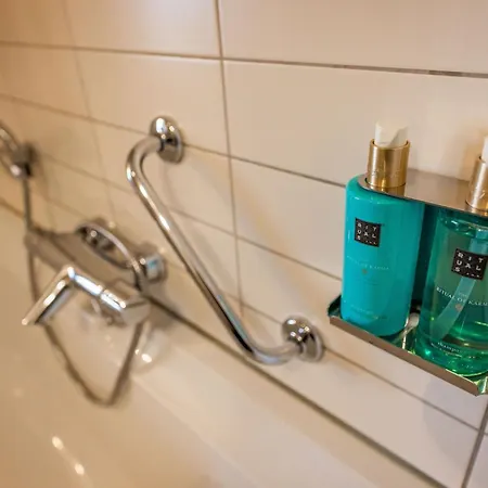 ホテル ホフ ファン プッテン