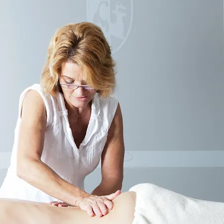 ホテル ホフ ファン プッテン