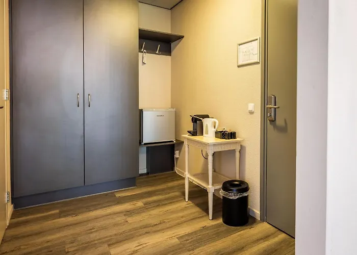 霍夫万普滕酒店