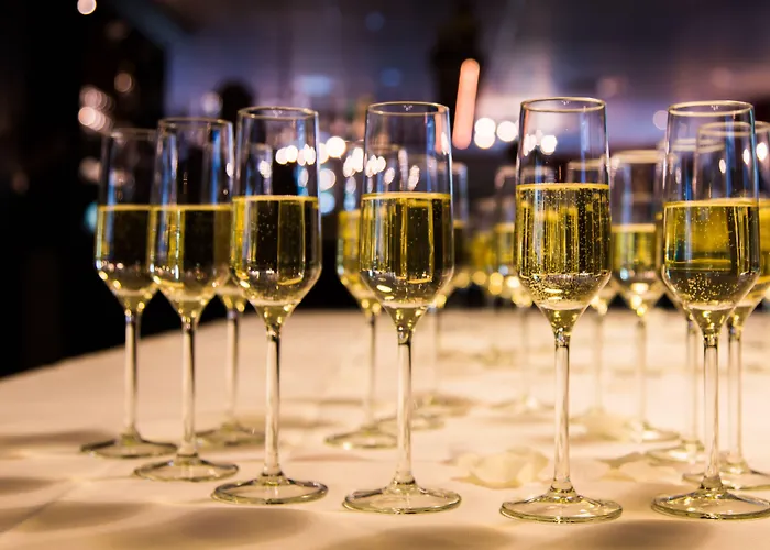 霍夫万普滕酒店