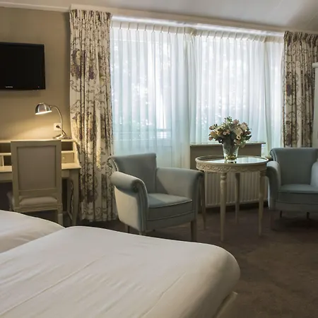 ホテル ホフ ファン プッテン